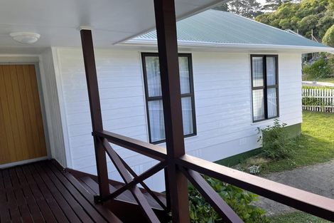 Photo of property in 87 Percy Dyett Drive, Karori, Wellington, 6012