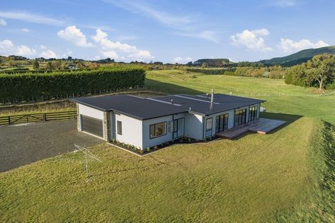 Photo of property in 706 Whangamata Road, Kinloch, Taupo, 3377