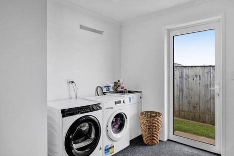 Photo of property in 42 County Drive, Hawera, 4610