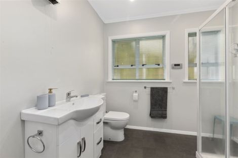 Photo of property in 30 Main Road, Wainuiomata, Lower Hutt, 5014