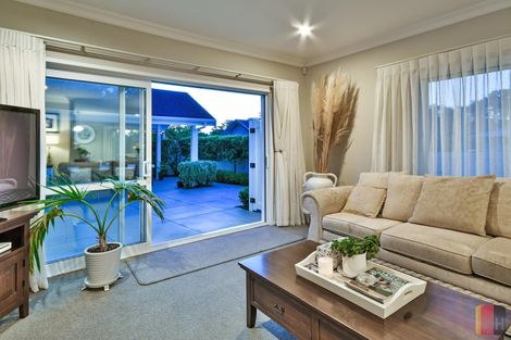 Photo of property in 3 Lees Cove, Karaka, Papakura, 2113