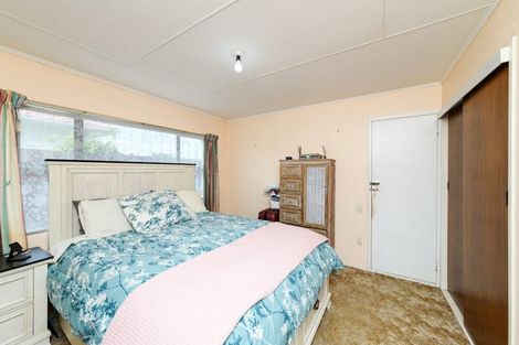 Photo of property in 2 Bethel Court, Milson, Palmerston North, 4414