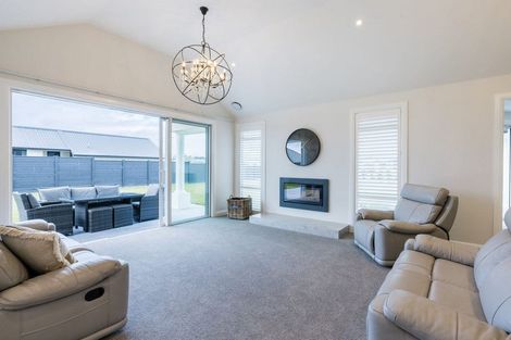 Photo of property in 37 Recite Avenue, Leamington, Cambridge, 3432