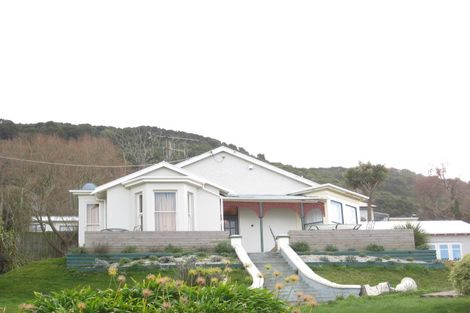 Photo of property in 23 Waireka Street, Ravensbourne, Dunedin, 9022