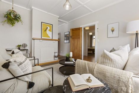 Photo of property in 22 Ngaio Street, Strandon, New Plymouth, 4312