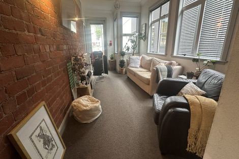 Photo of property in 98 Riddiford Street, Newtown, Wellington, 6021