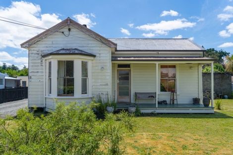 Photo of property in 16 Sussex Street, Masterton, 5810