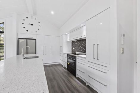 Photo of property in 2 Tennyson Close, Hanmer Springs, 7334