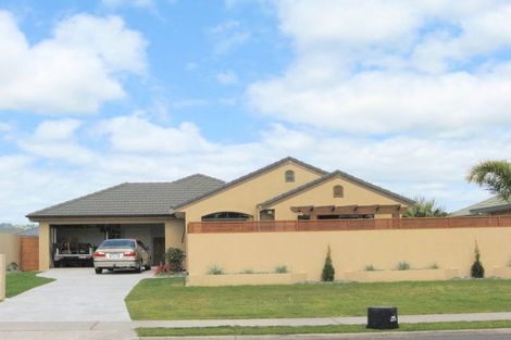 Photo of property in 308 Gravatt Road, Papamoa Beach, Papamoa, 3118