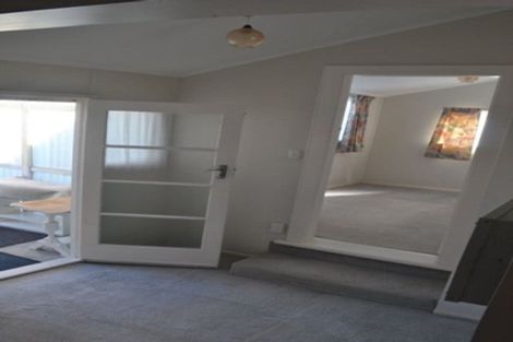 Photo of property in 15 Collins Street, Petone, Lower Hutt, 5012