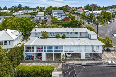 Photo of property in 67 St Vincent Avenue, Remuera, Auckland, 1050