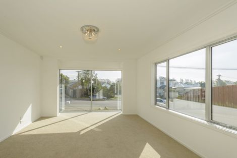 Photo of property in 2/158 Centaurus Road, Saint Martins, Christchurch, 8022