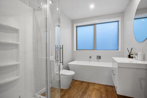 Photo of property in 16 Te Kaka Place, Omokoroa, 3114