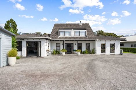 Photo of property in 130 Moana Anu Anu Avenue, Whangamata, 3620