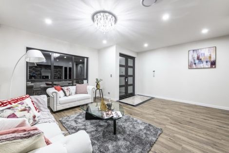 Photo of property in 29 Mcquoids Road, Flat Bush, Auckland, 2019