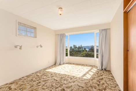 Photo of property in 45 Kahu Road, Paremata, Porirua, 5024