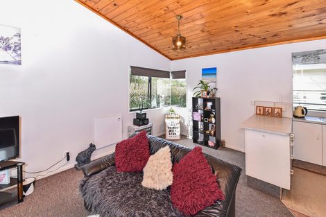 Photo of property in 2/16 Boundary Road, Opaheke, Papakura, 2113