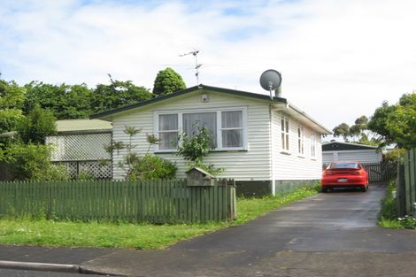 Photo of property in 33 Tatariki Street, Rosehill, Papakura, 2113