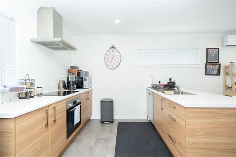 Photo of property in 1/7 Burrows Place, Frankton, Hamilton, 3204