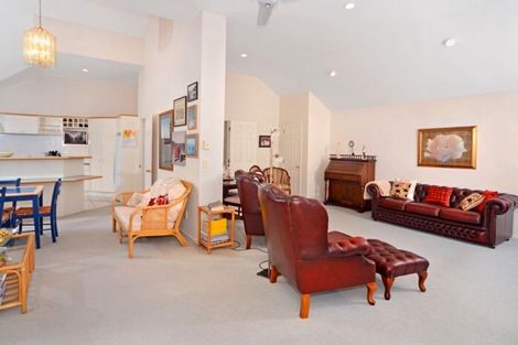 Photo of property in 9a Norman Road, Hauraki, Auckland, 0622