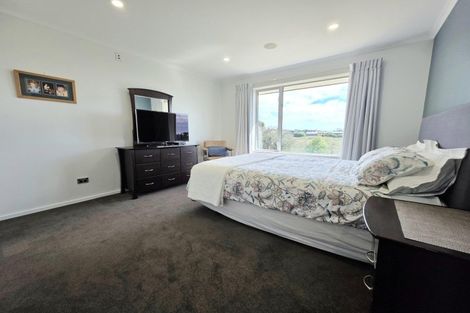 Photo of property in 16 North Ridge Drive, Oamaru North, Oamaru, 9400