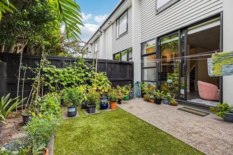 Photo of property in 11/4161 Great North Road, Glen Eden, Auckland, 0602