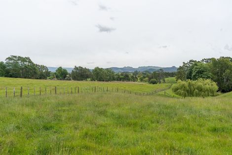 Photo of property in 35 Jury Road, Ngahinapouri, Hamilton, 3290