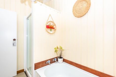 Photo of property in 77 Endcliffe Road, Kaiti, Gisborne, 4010