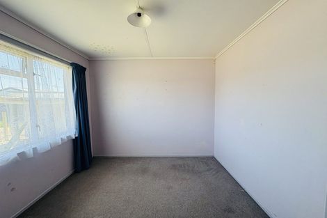 Photo of property in 1 Kapiti Terrace, Castlecliff, Whanganui, 4501