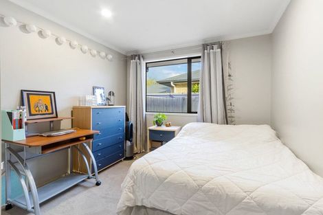 Photo of property in 14 Wiltshire Drive, Huntington, Hamilton, 3210