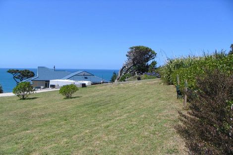Photo of property in 36a Guthrie Crescent, Castlepoint, Tinui, 5889
