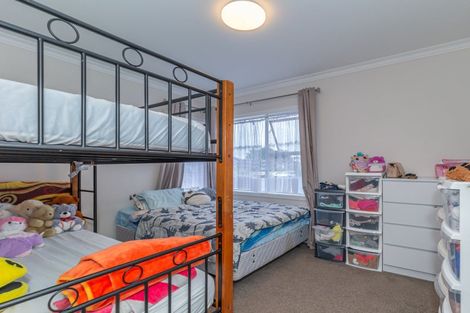 Photo of property in 11 Vogel Street, Shannon, 4821