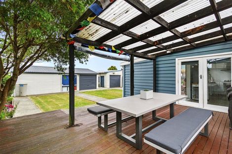 Photo of property in 19 Elizabeth Street, Moera, Lower Hutt, 5010