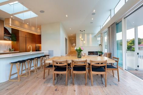 Photo of property in 5 Seaton Road, Murrays Bay, Auckland, 0630