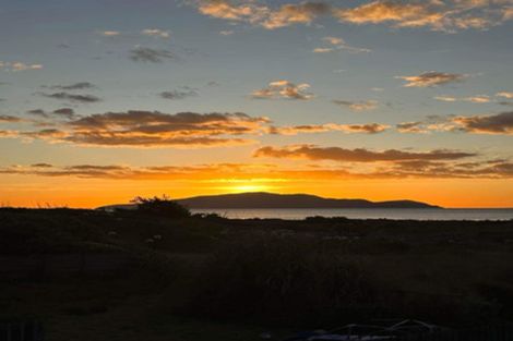 Photo of property in 35 Rodney Avenue, Te Horo Beach, Otaki, 5581
