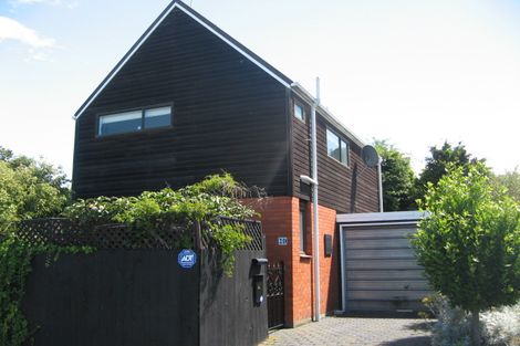 Photo of property in 4/2 Coles Place, St Albans, Christchurch, 8014