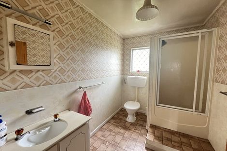 Photo of property in 21 Cameron Street, Papakura, 2110