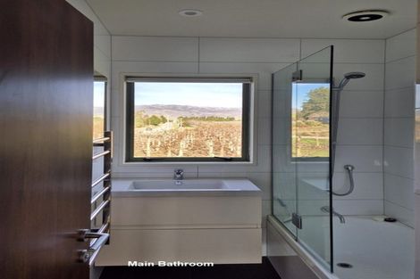 Photo of property in 14 Pearson Road, Cromwell, 9384