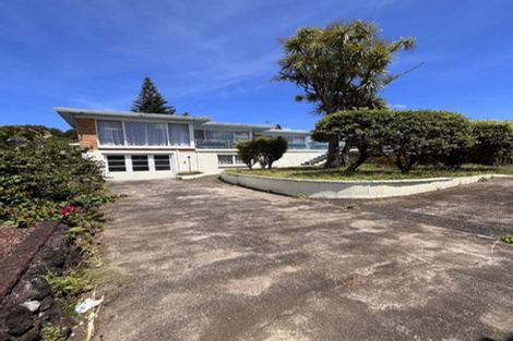 Photo of property in 90 Coronation Road, Mangere Bridge, Auckland, 2022