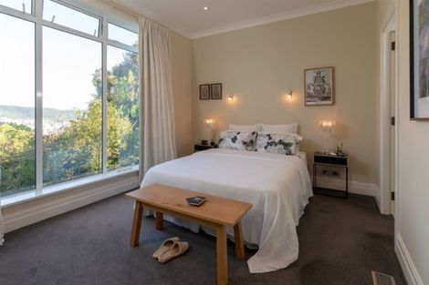 Photo of property in 15 Salmont Place, Kelburn, Wellington, 6012