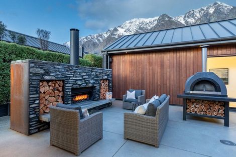 Photo of property in 15 Ellesmere Avenue, Jacks Point, Queenstown, 9371