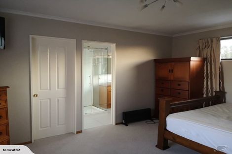 Photo of property in 23 Westlake Drive, Halswell, Christchurch, 8025