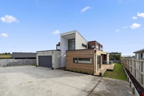 Photo of property in 5 Whawhaki Road, Beachlands, Auckland, 2018