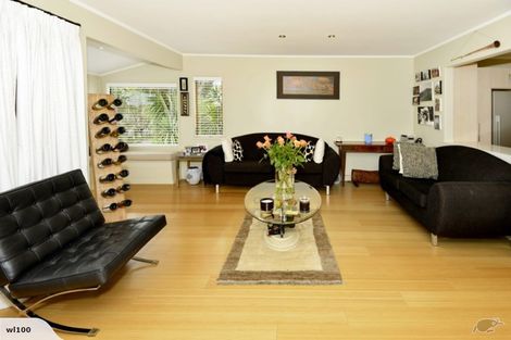 Photo of property in 1/15 Sunnynook Road, Forrest Hill, Auckland, 0620
