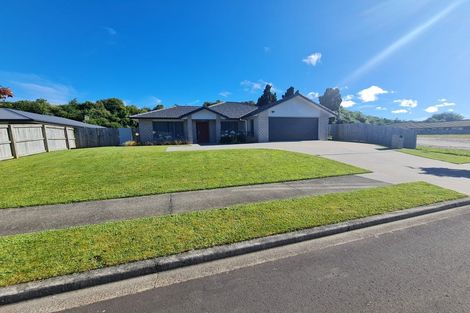 Photo of property in 25 Oakland Place, Ngongotaha, Rotorua, 3010
