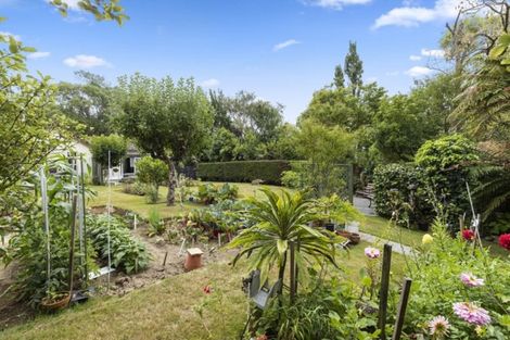 Photo of property in 461 Stokes Valley Road, Stokes Valley, Lower Hutt, 5019