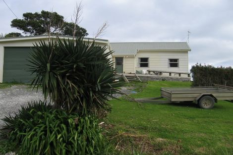 Photo of property in 14 Ocean Beach Road, Whangarei Heads, 0174
