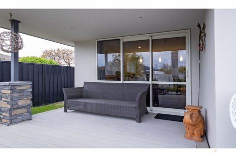 Photo of property in 16 Tancred Street, Geraldine, 7930