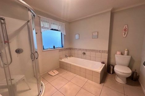 Photo of property in 71 Warburton Crescent, Te Awamutu, 3800