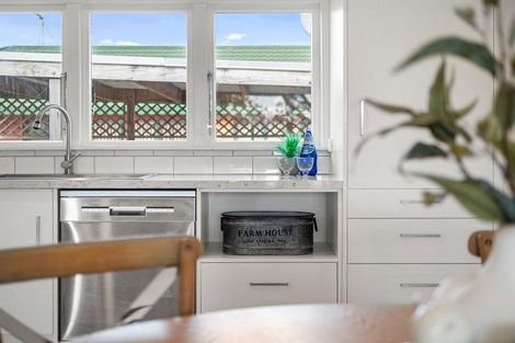 Photo of property in 12 Devon Street, Greerton, Tauranga, 3112